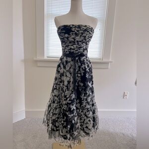 BCBG Maxazria Dress Sleeveless Pin Up Floral Tulle S